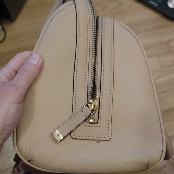 Calvin Klein bag in excellent condition - Picture 7 of 10